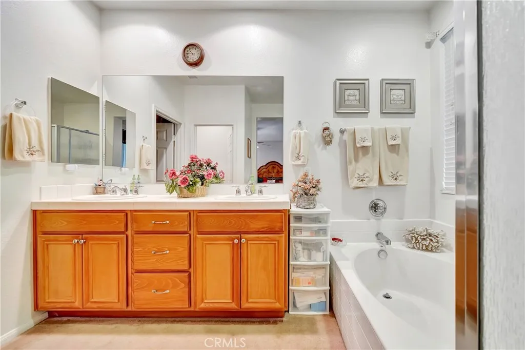 6147 W Avenue J15, Lancaster, California 93536 home-pic-42